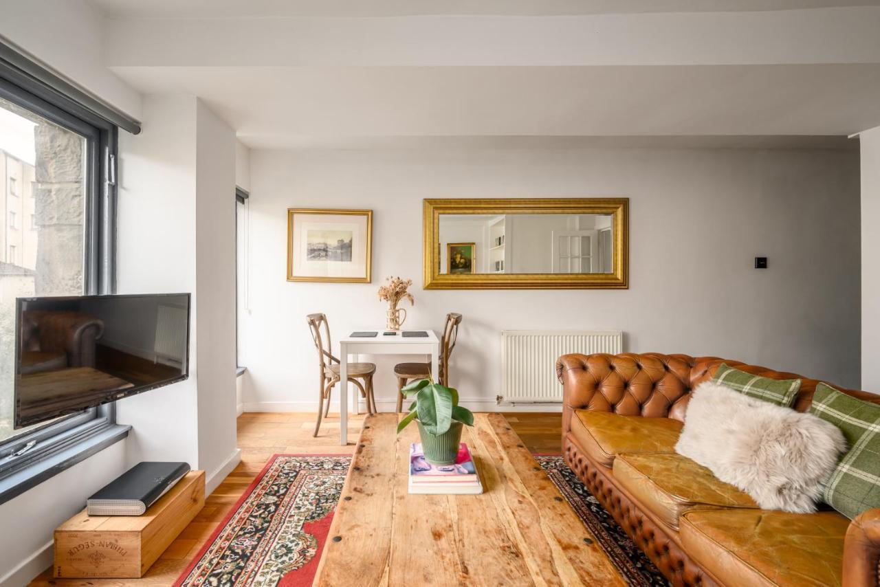 The Riverside Hideaway - Stockbridge Единбург Екстер'єр фото